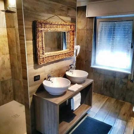 Bed & Breakfast Casa Ronzani 3*